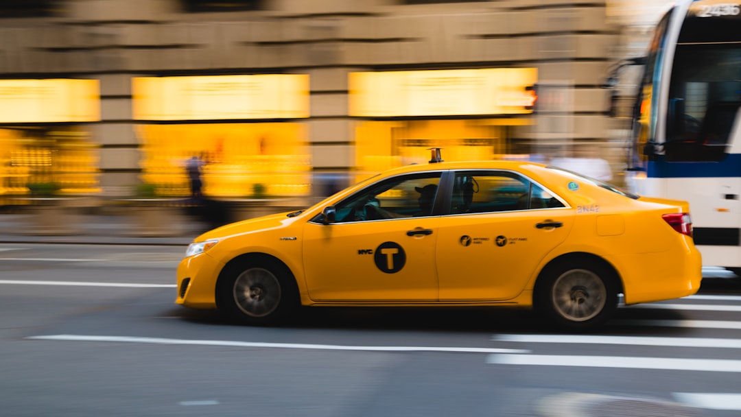 ¿Por qué tu cooperativa de taxis necesita una app propia?