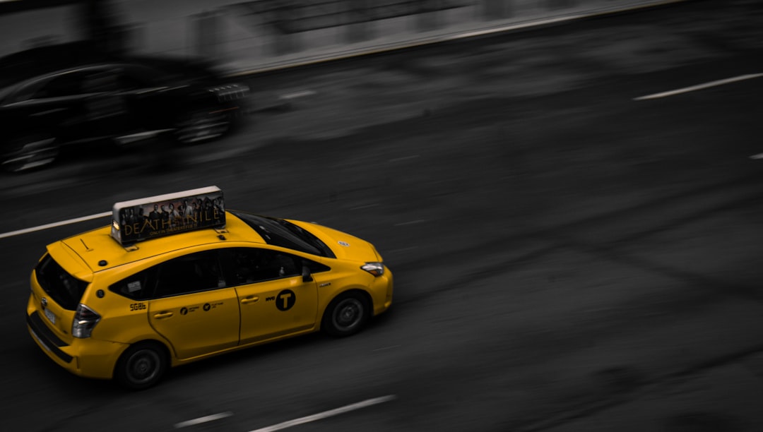 Cámaras de seguridad en taxis: legislación, costos y beneficios